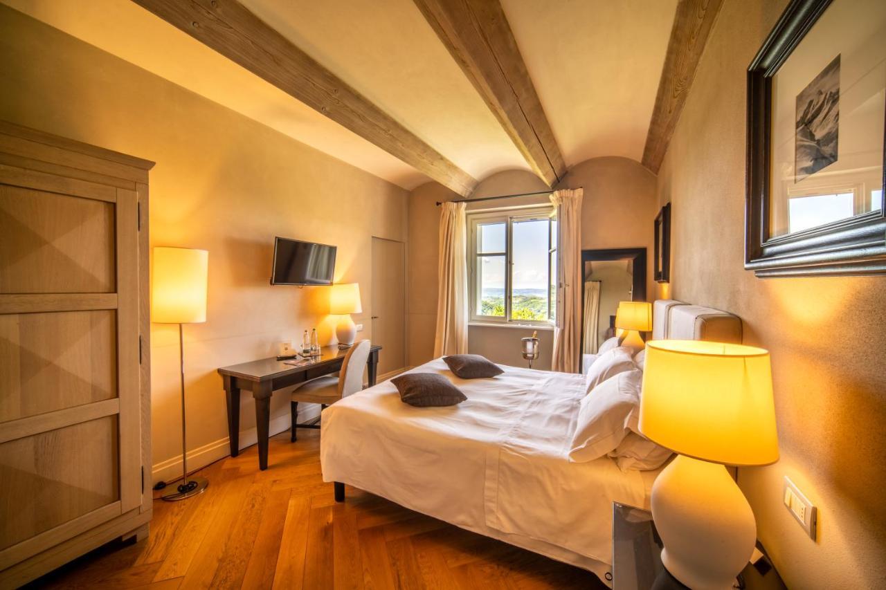 Hotel Relais D'amelia Benevello