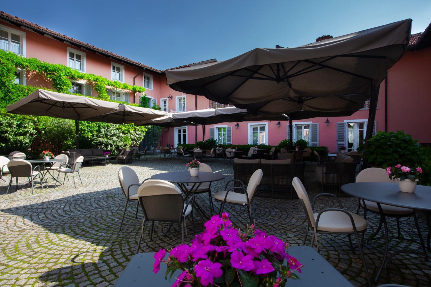 Relais D'amelia Hotel